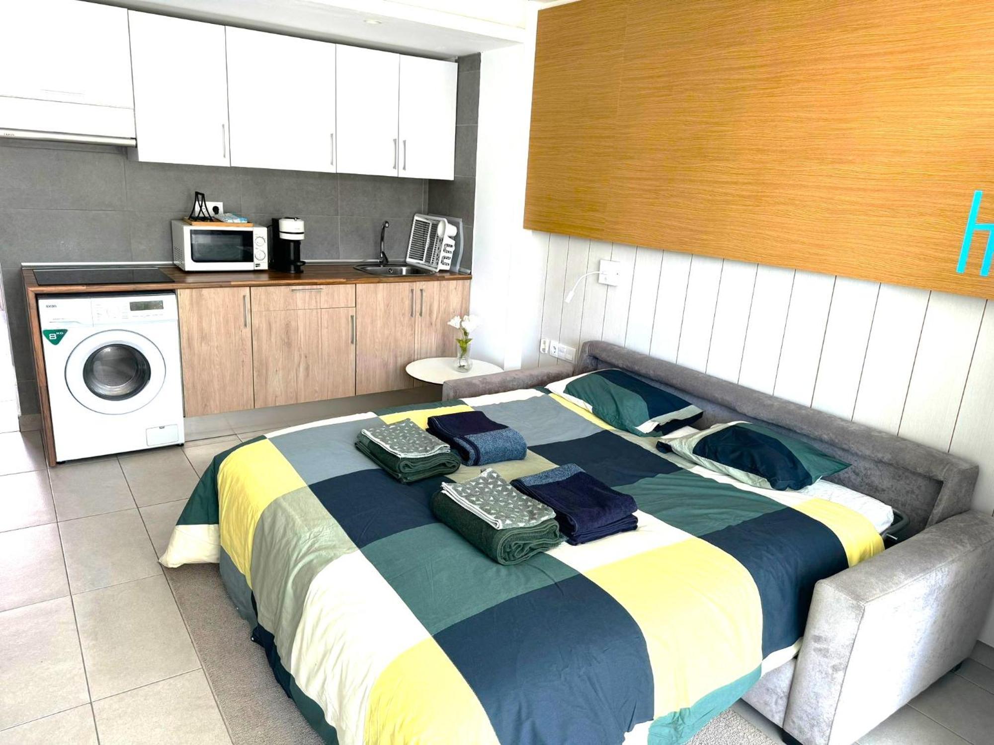Apartment At Bronze Playa Hotel San Bartolomé Exteriér fotografie